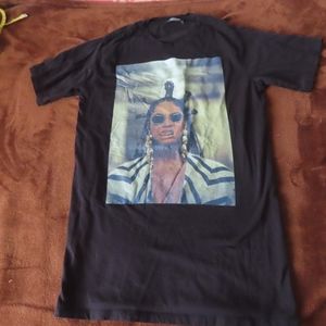 crowmo collection beyonce tshirt M womens